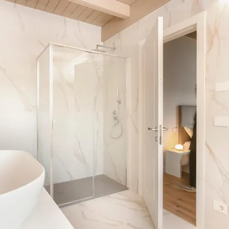 Vinea Relais Дольяни