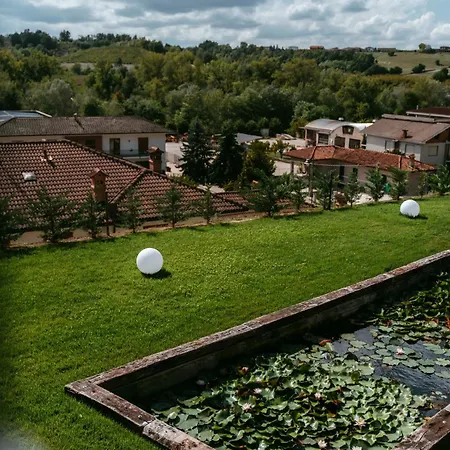 Vinea Relais