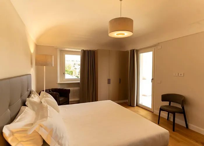 Отель Vinea Relais Дольяни